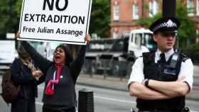 Protestas en contra de la extradición de Assange.