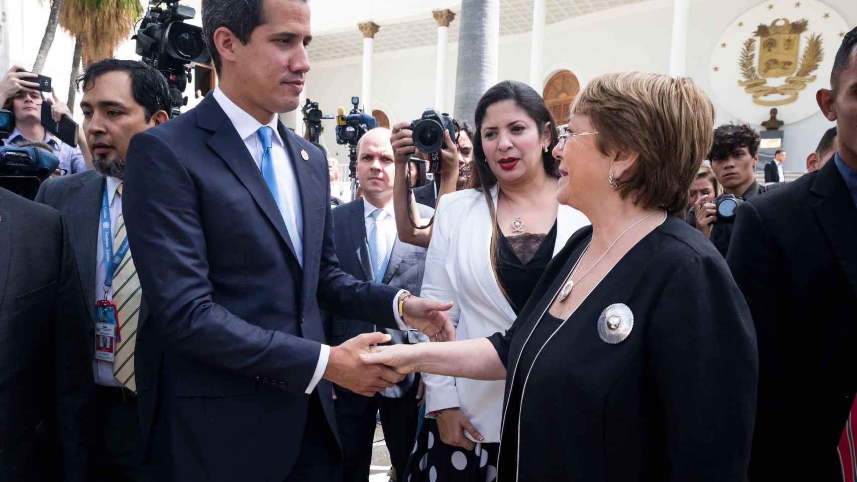 Bachelet también se reunió con Guaidó