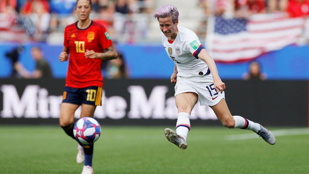 Jenni Hermoso y Rapinoe, en un momento del partido entre España y EEUU