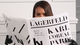 Modelo de L'Oréal en una imagen de redes sociales.