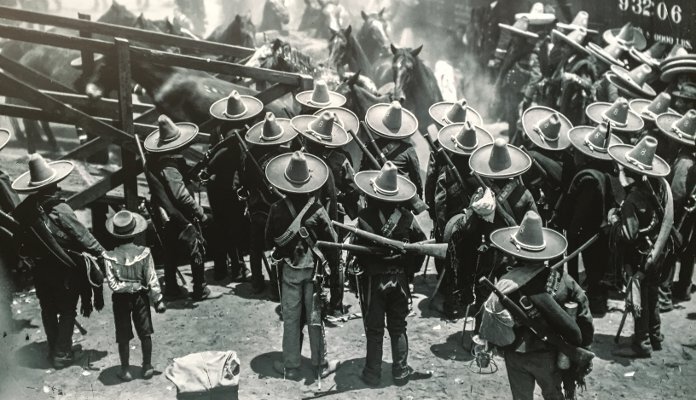 Tropas federales al regreso de la campaña en Tampico. Abraham Lupercio. Junio, 1914