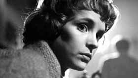 Muere Édith Scob, mítica actriz del cine francés.