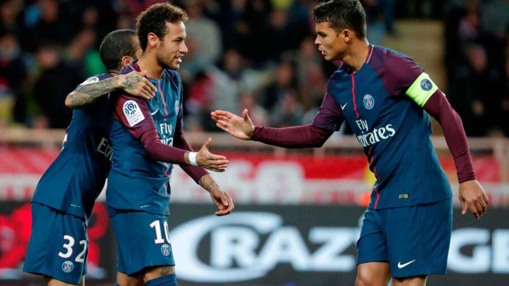 Neymar y Thiago Silva durante un partido del PSG.