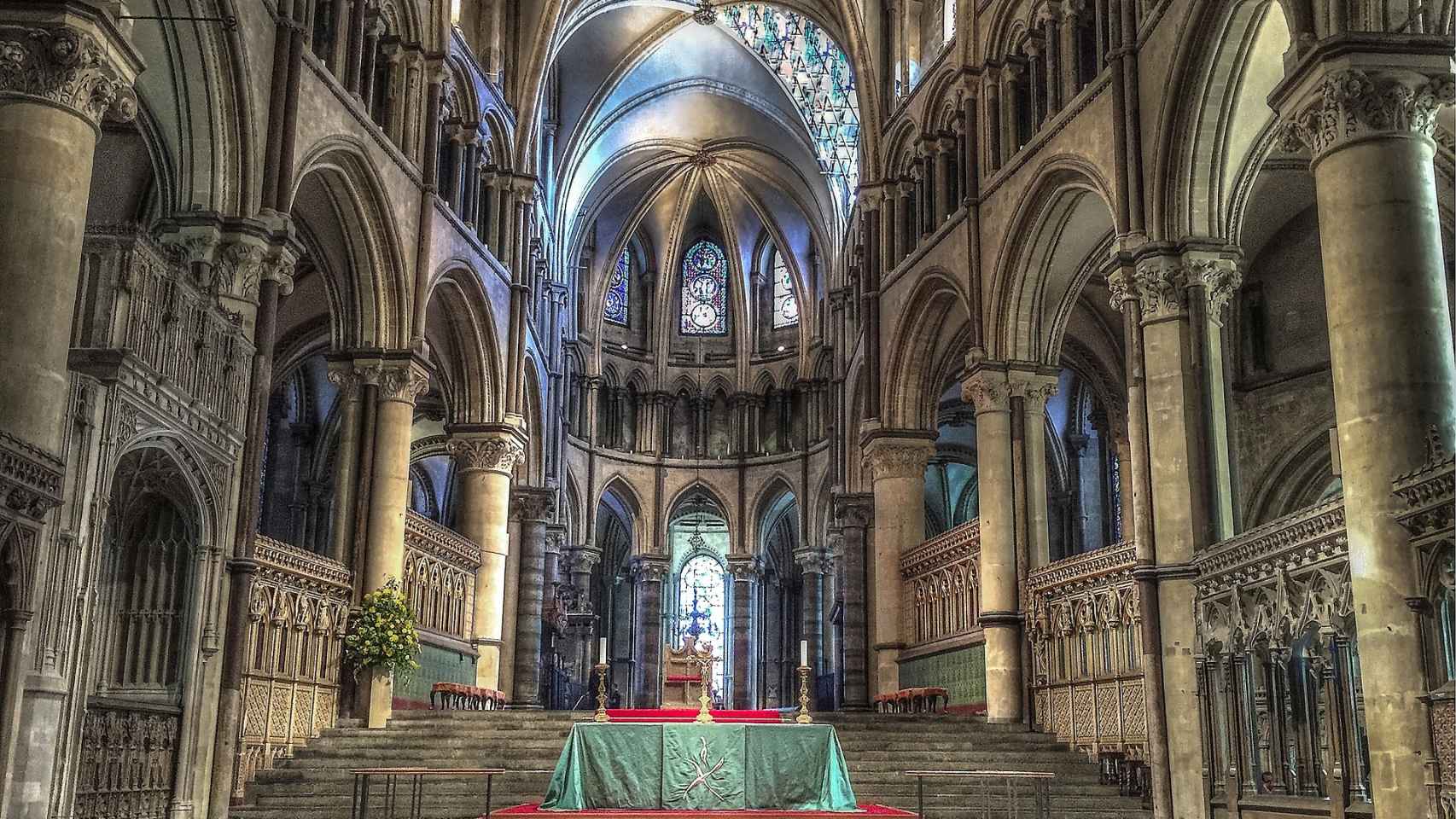 El misterioso encanto de las catedrales del gótico europeo
