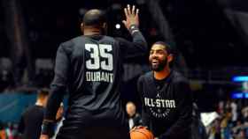 Kevin Durant y Kyrie Irving.