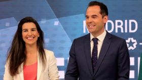 Ignacio Aguado y Rocío Monasterio, durante el debate electoral en Telemadrid.