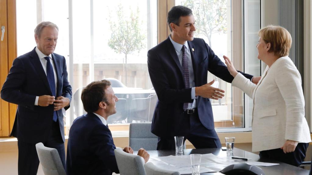 Sánchez, en una reunión con Merkel, Macron y Tusk durante el Consejo Europeo