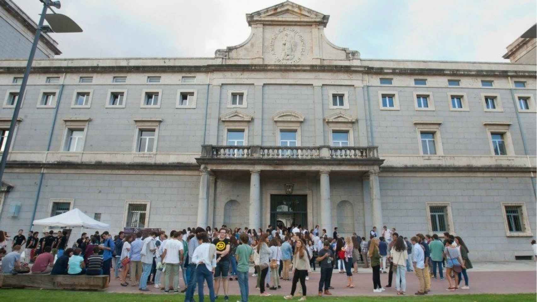 Resumen - Universidad de Navarra