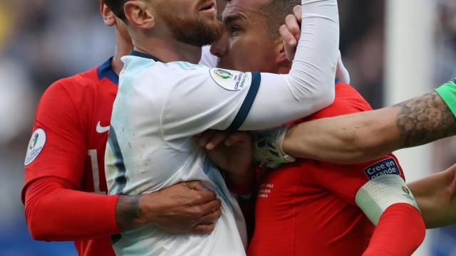 Cabezazo de Medel a Messi, en la 'final de consolación' de la Copa América 2019