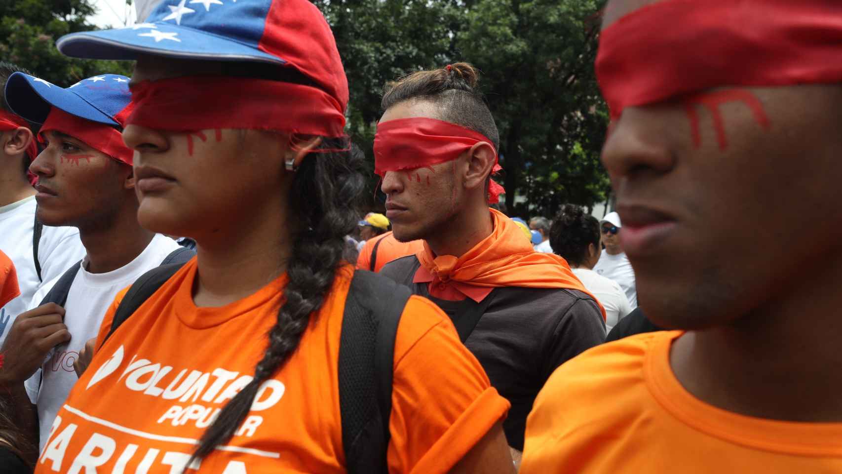Marcha de opositores al régimen de Maduro