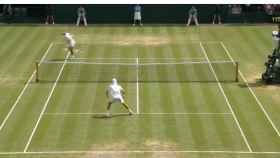 Golpe de Rafa Nadal a lo 'Laudrup' en Wimbledon