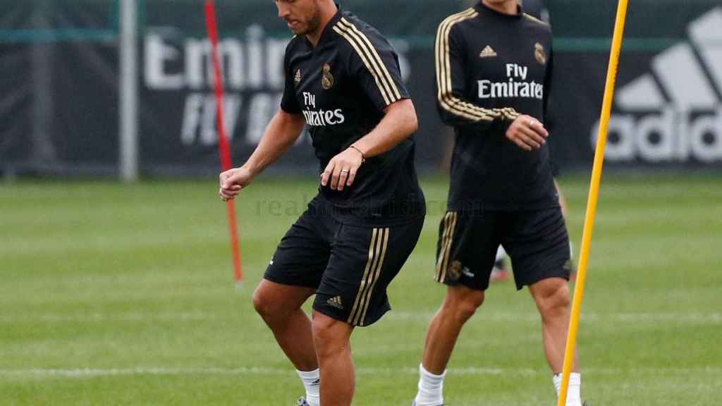 El Real Madrid se entrena sin Modric... hasta que la lluvia le dejó