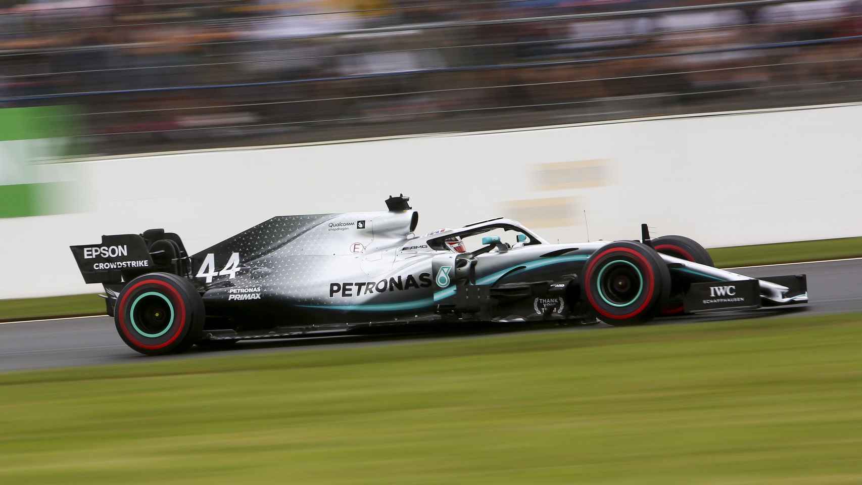 Hamilton en los entrenamientos del Gran Premio de Gran Bretaña