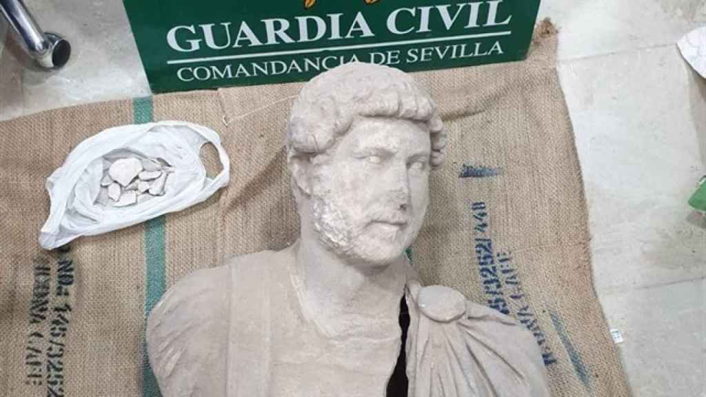 El busto de Adriano del siglo II.
