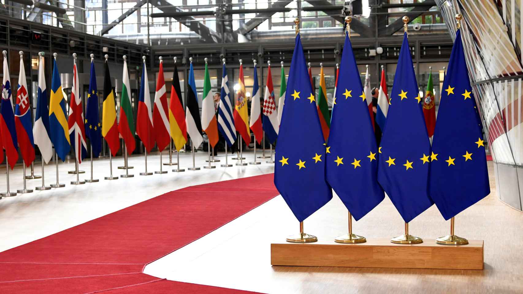 Banderas de la UE y de los países miembros