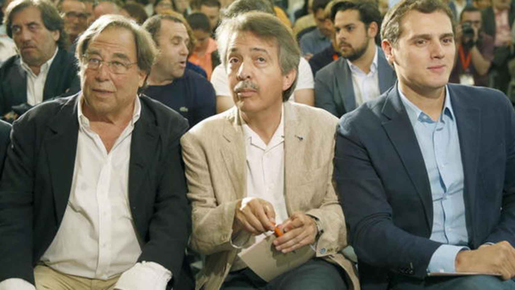 Francesc de Carreras, Xavier Pericay y Albert Rivera.