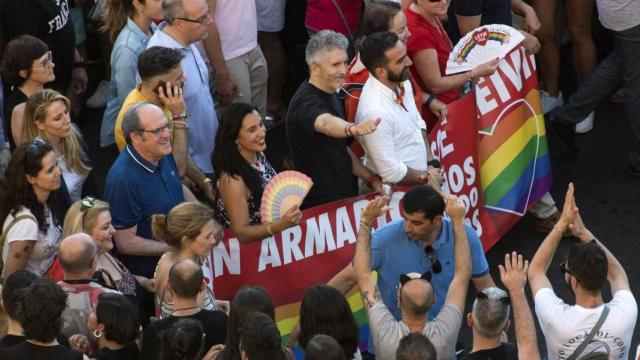 El ministro de Interior, Fernando Grande-Marlaska, durante la marcha del Orgullo LGTBI en Madrid.