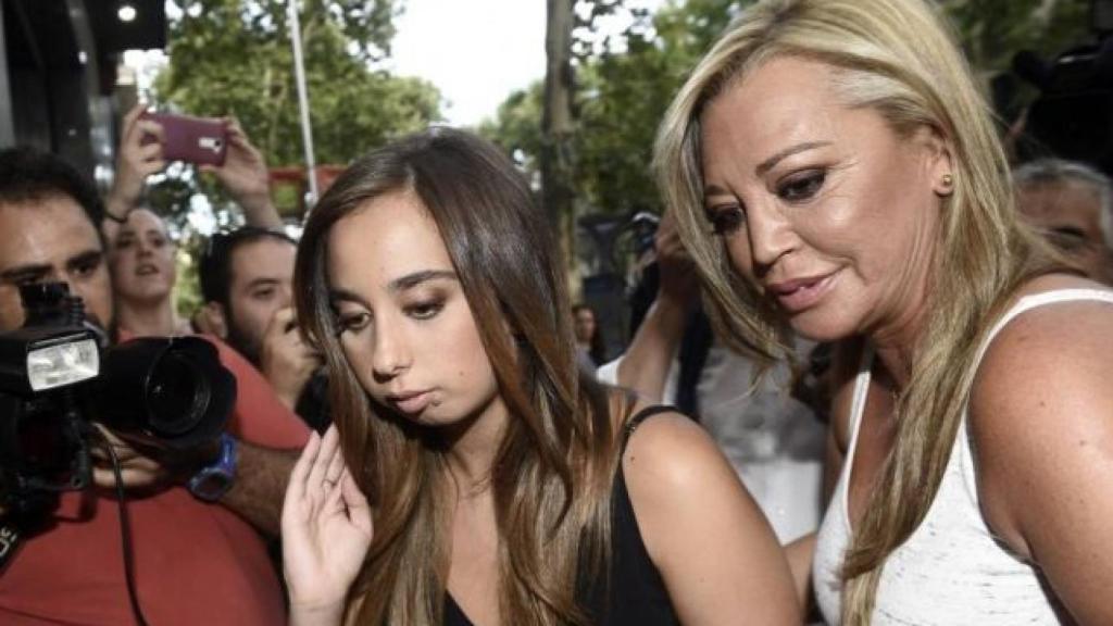 Belén Esteban y Andrea Janeiro el día que cumplía 18 años.