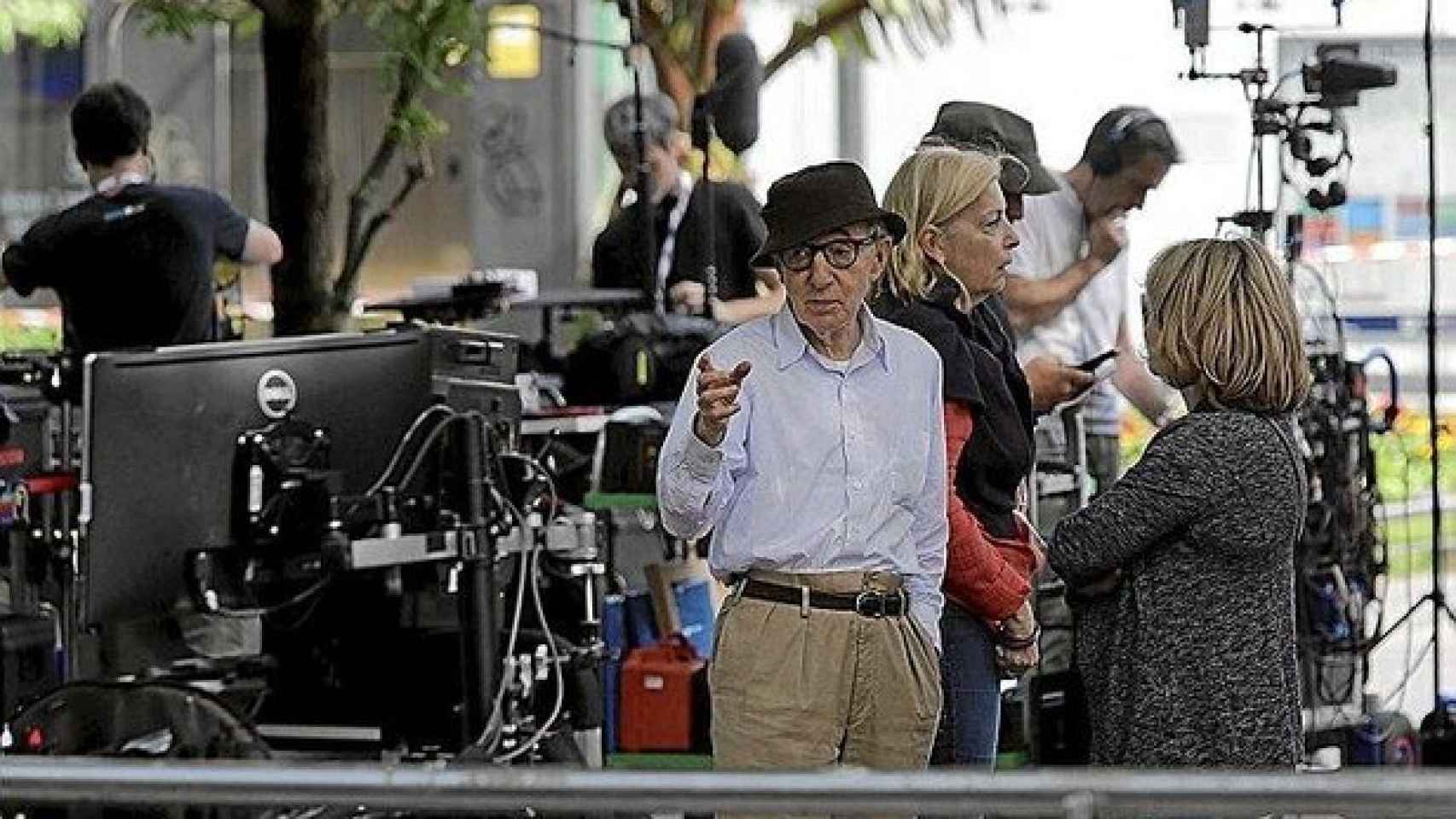 El director neoyorquino Woody Allen durante el rodaje de su película en San Sebastián.