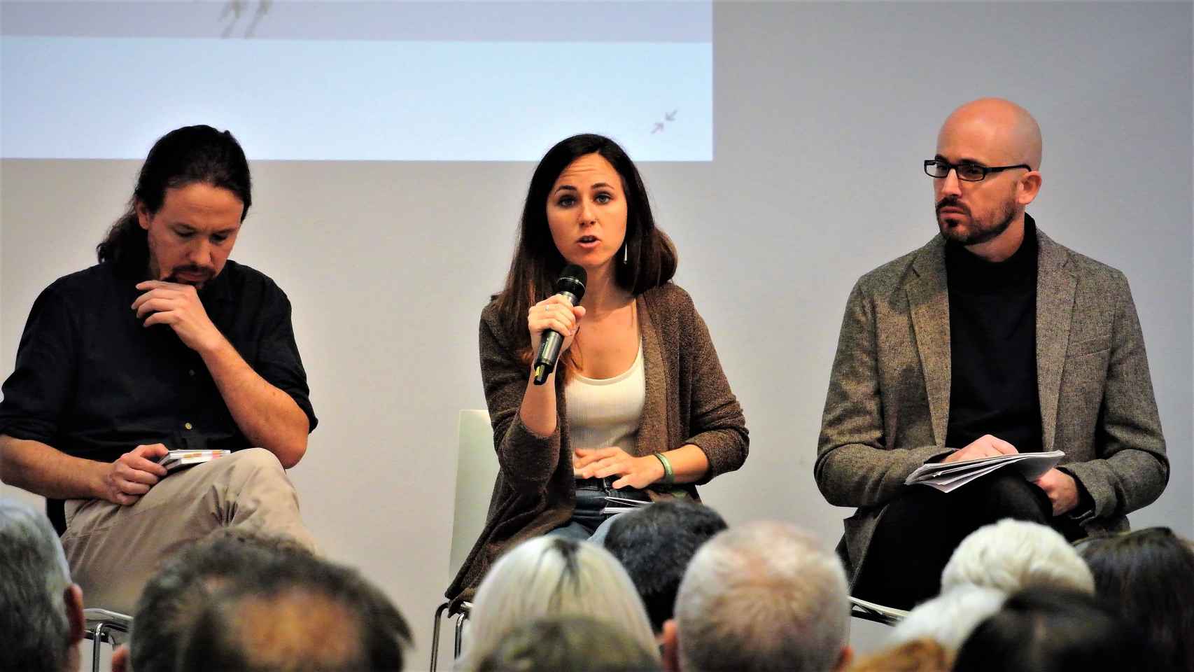 Pablo Iglesias, Ione Belarra y Nacho Álvarez, durante la presentación del programa electoral de Unidas Podemos.