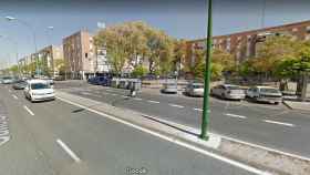 Calle donde fue violada presuntamente la joven en Sevilla.