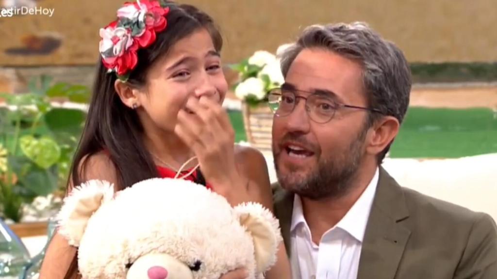Melani no podía contener la emoción al enterarse de la noticia.