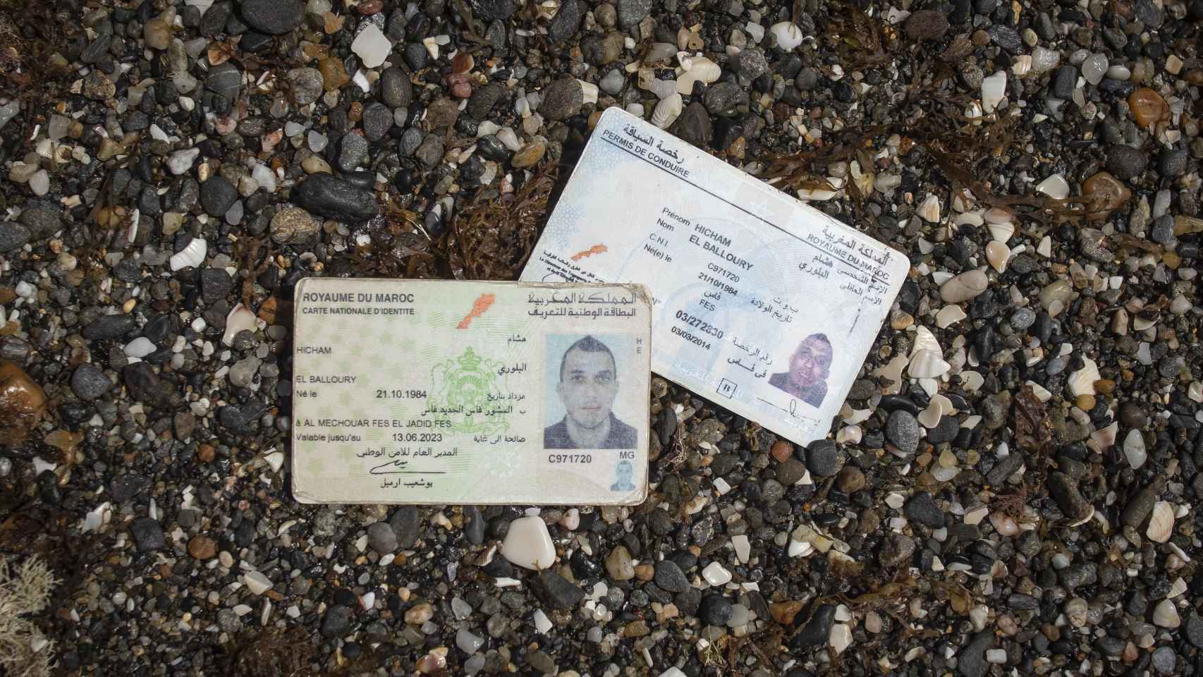 Este inmigrante marroquí llevaba consigo toda su documentación personal cuando lo detuvo la Guardia Civil.