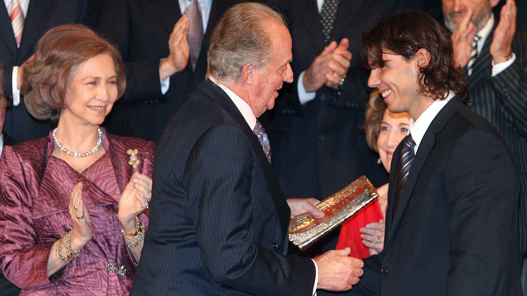 La reina Sofía, Juan Carlos y Rafa Nadal en una imagen de archivo.