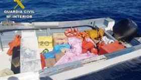 Intervenidas más de tres toneladas de hachís y cinco detenidos tras una persecución en alta mar en Huelva