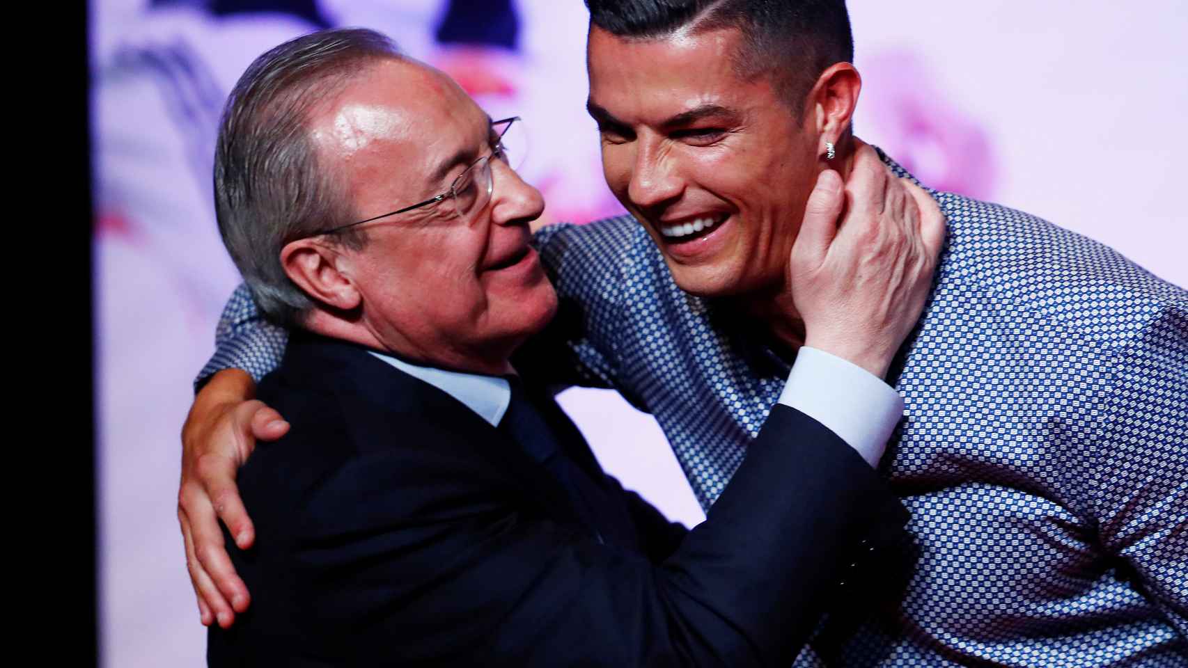 Cristiano Ronaldo y Florentino Pérez, en la entrega del MARCA Leyenda