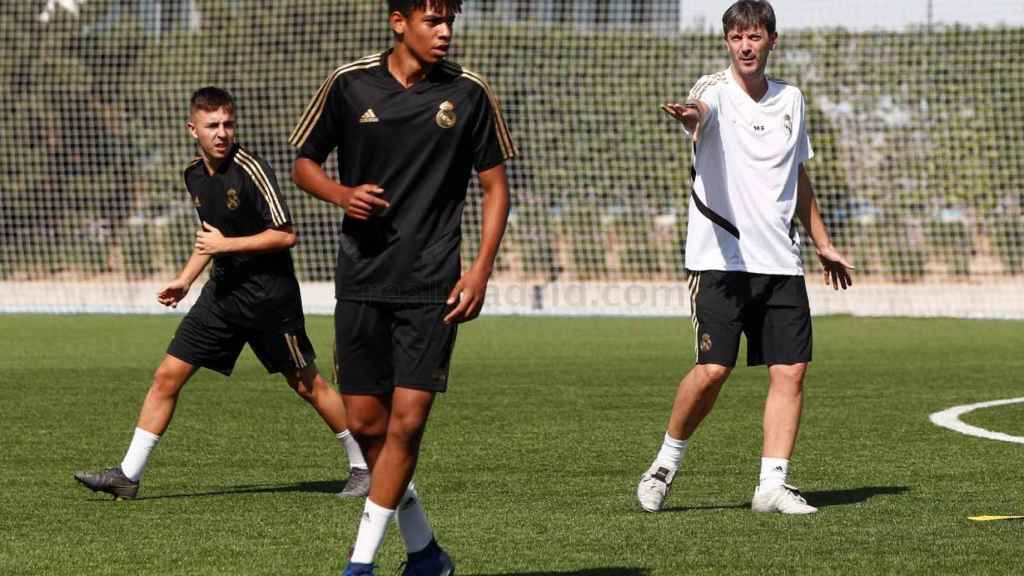 Manu Fernández en un entrenamiento del Juvenil B del Real Madrid
