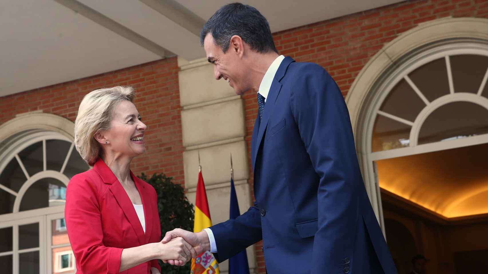 Pedro Sánchez y Ursula Von der Leyen en el Palacio de la Moncloa.