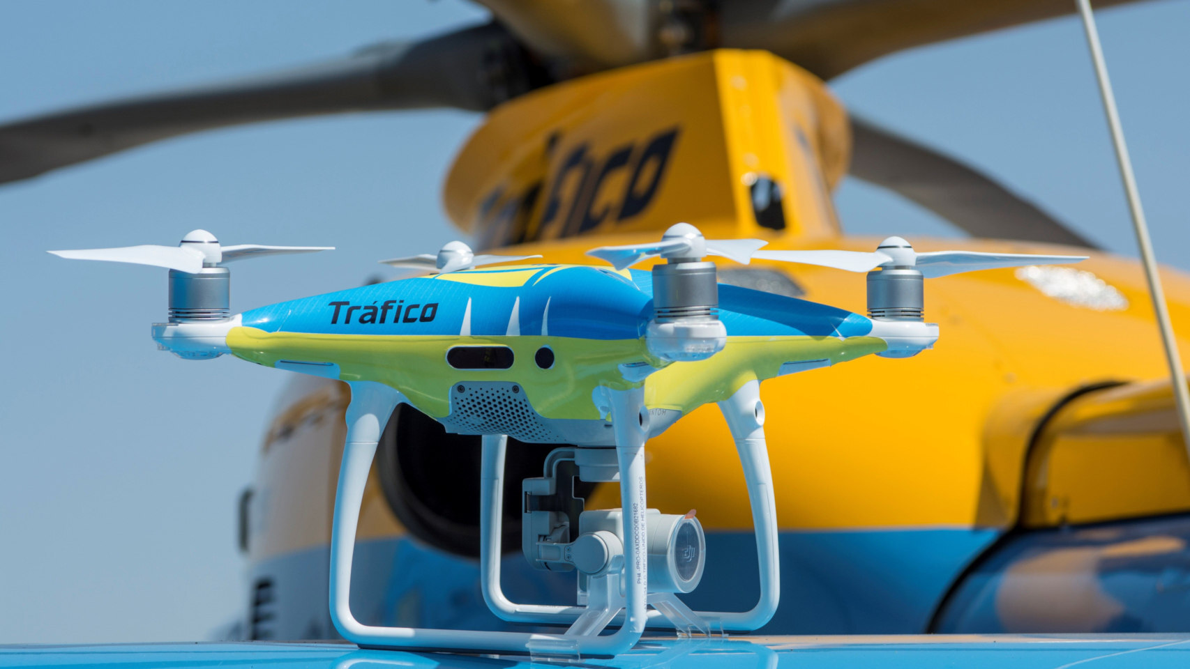 Oficial: los drones de la DGT ya están siendo usados para multar