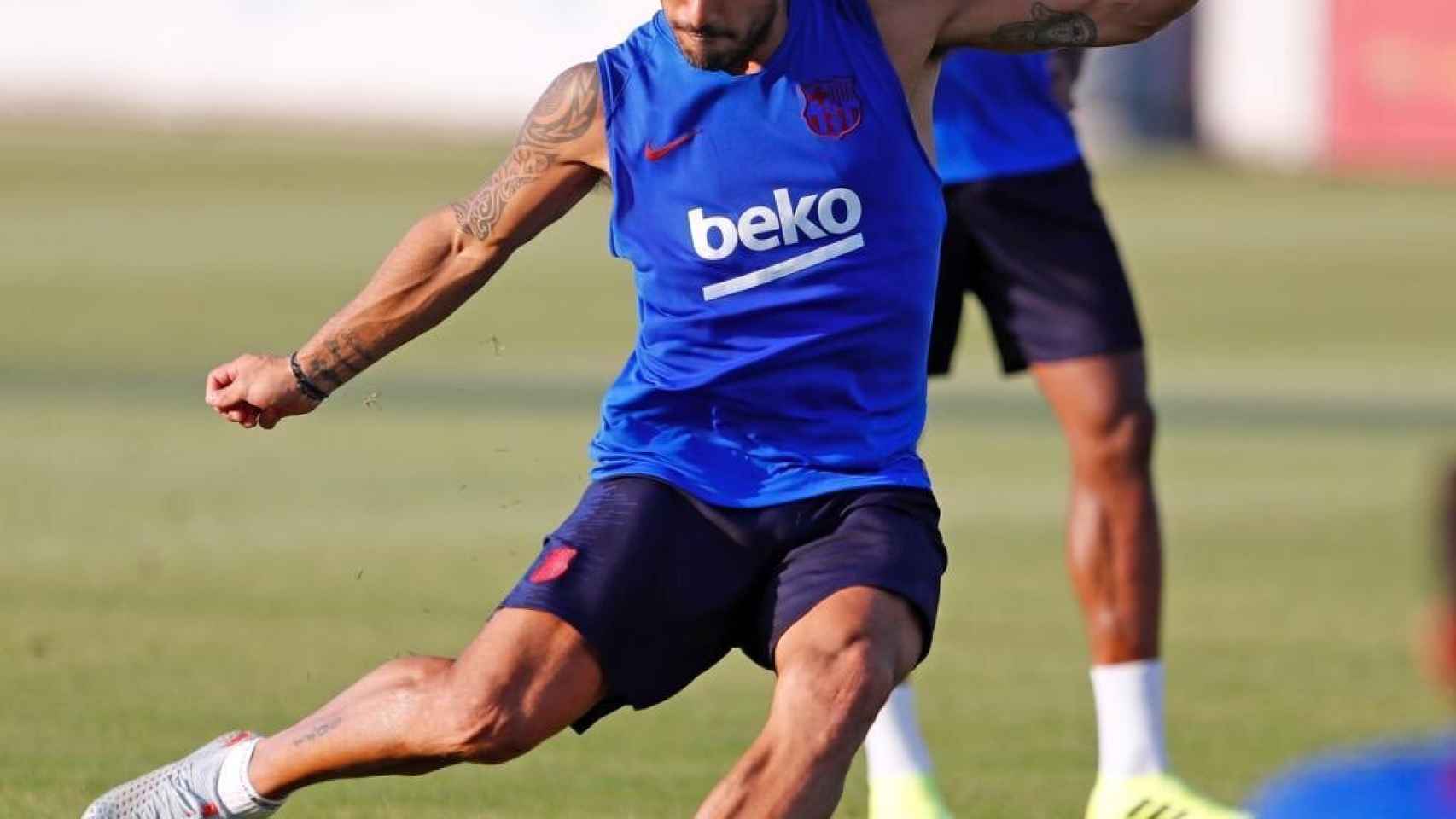 Luis Suárez entrenando. Foto: Twitter (@LuisSuarez9)