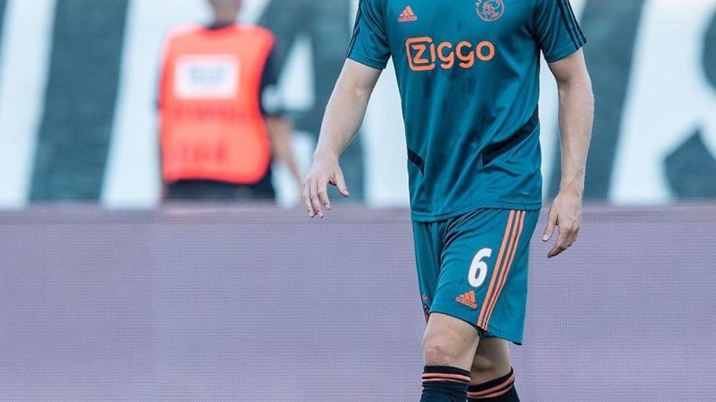 Van de Beek, en un partido del Ajax de Ámsterdam. Foto: Instagram (@afcajax)