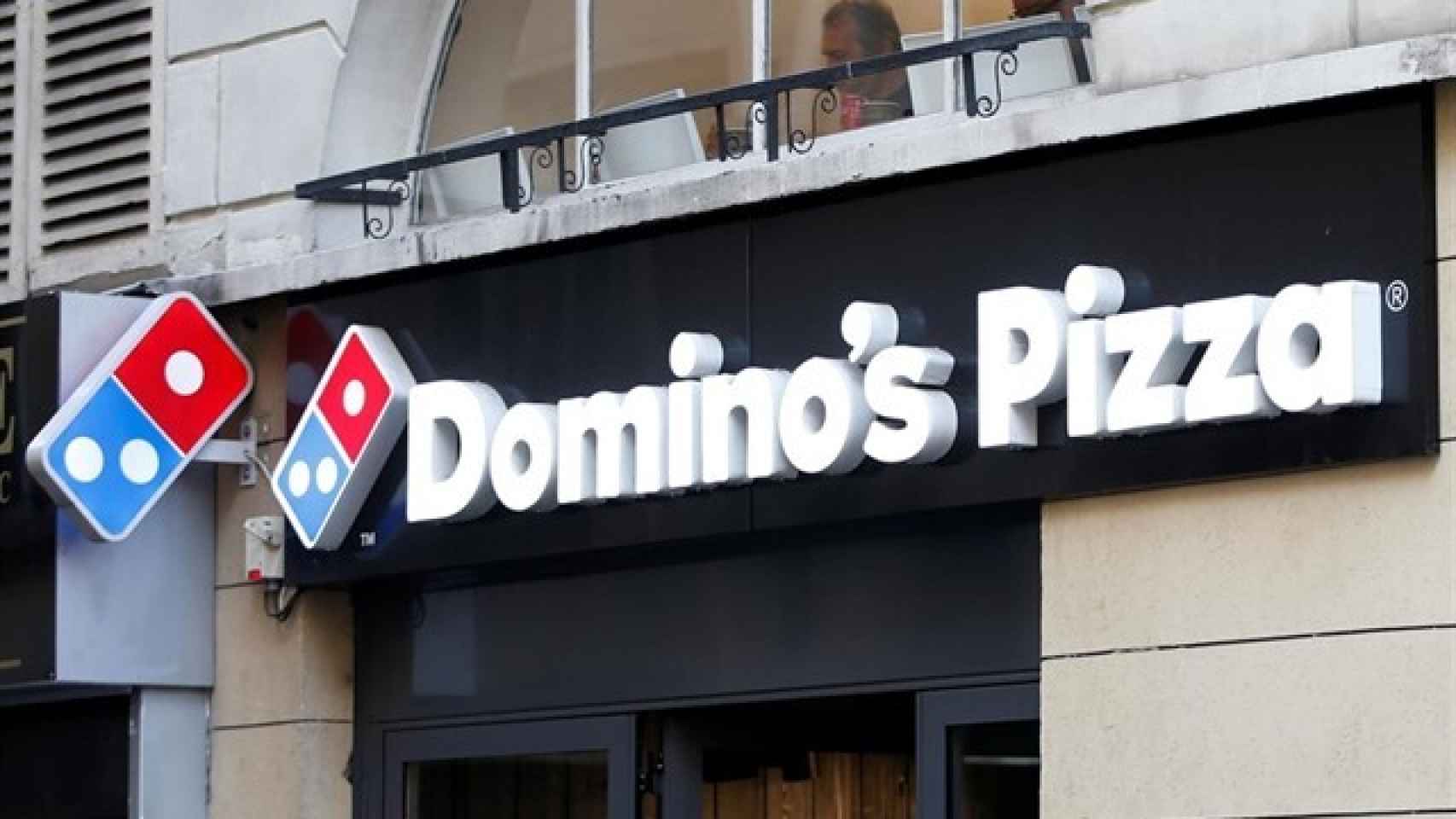 Imagen de archivo de un establecimiento de Domino's Pizza.