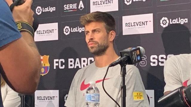 Gerard Piqué, en rueda de prensa con el FC Barcelona. Foto: Twitter (@FCBarcelona_es)