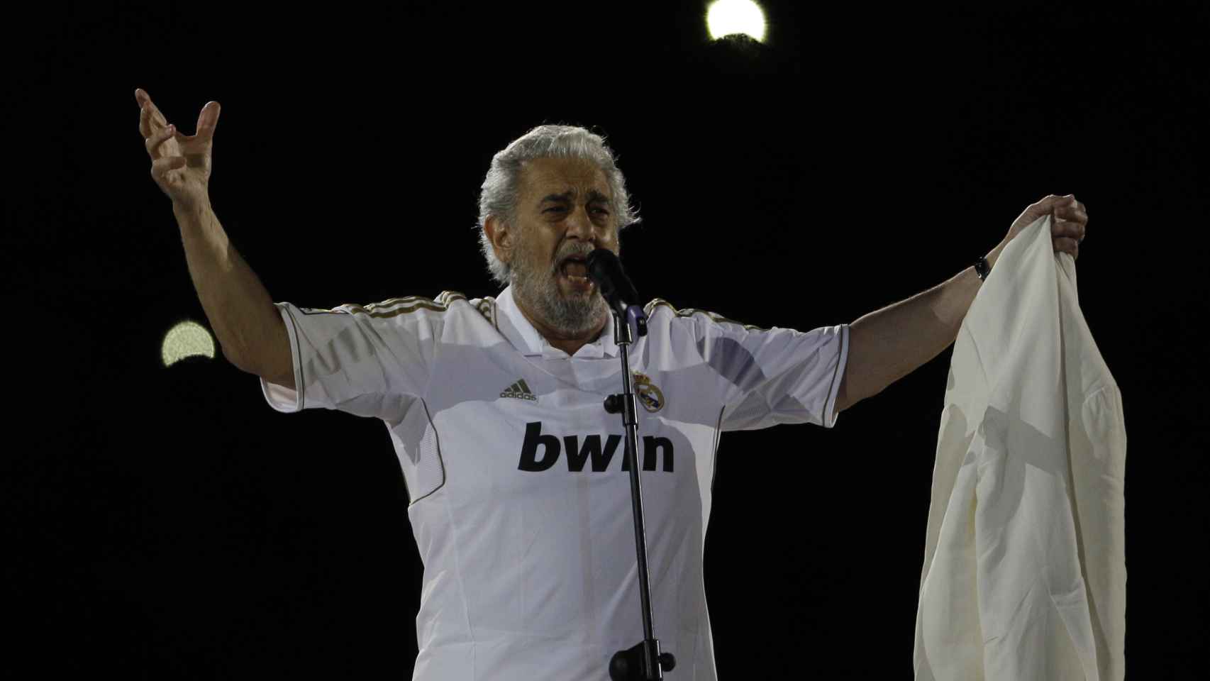 Plácido Domingo en 2012 en la celebración del título liguero del Real Madrid.