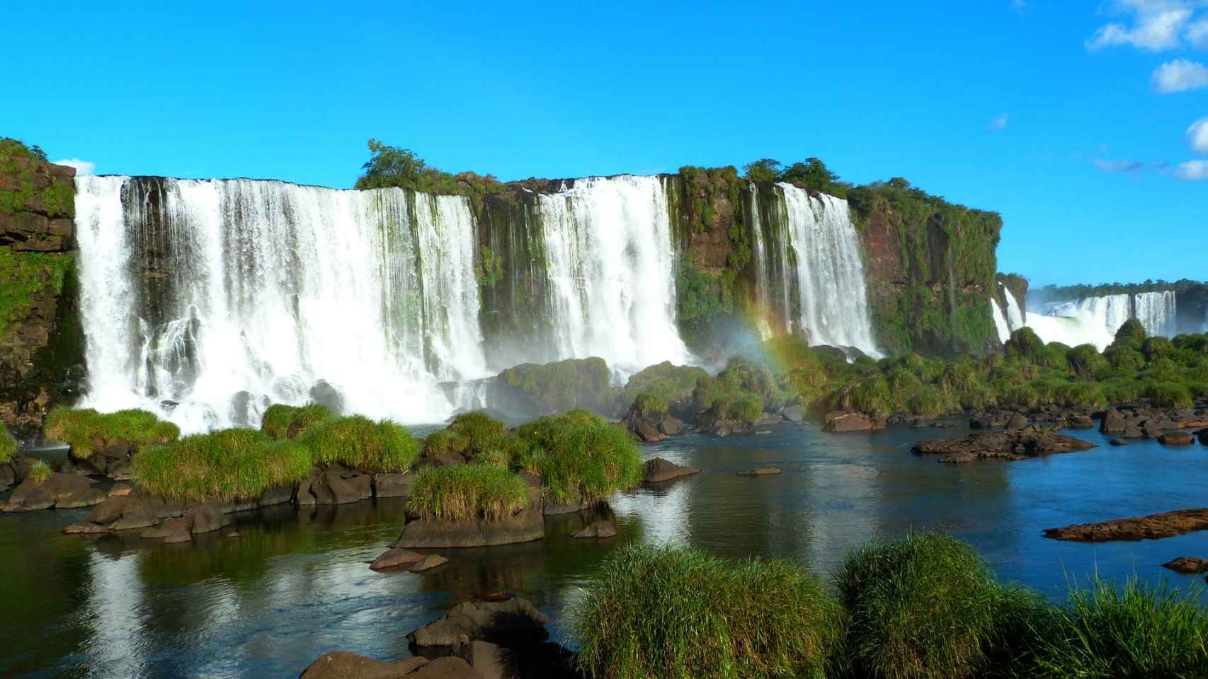 Cataratas del Iguazú vistas desde el lado brasileño.