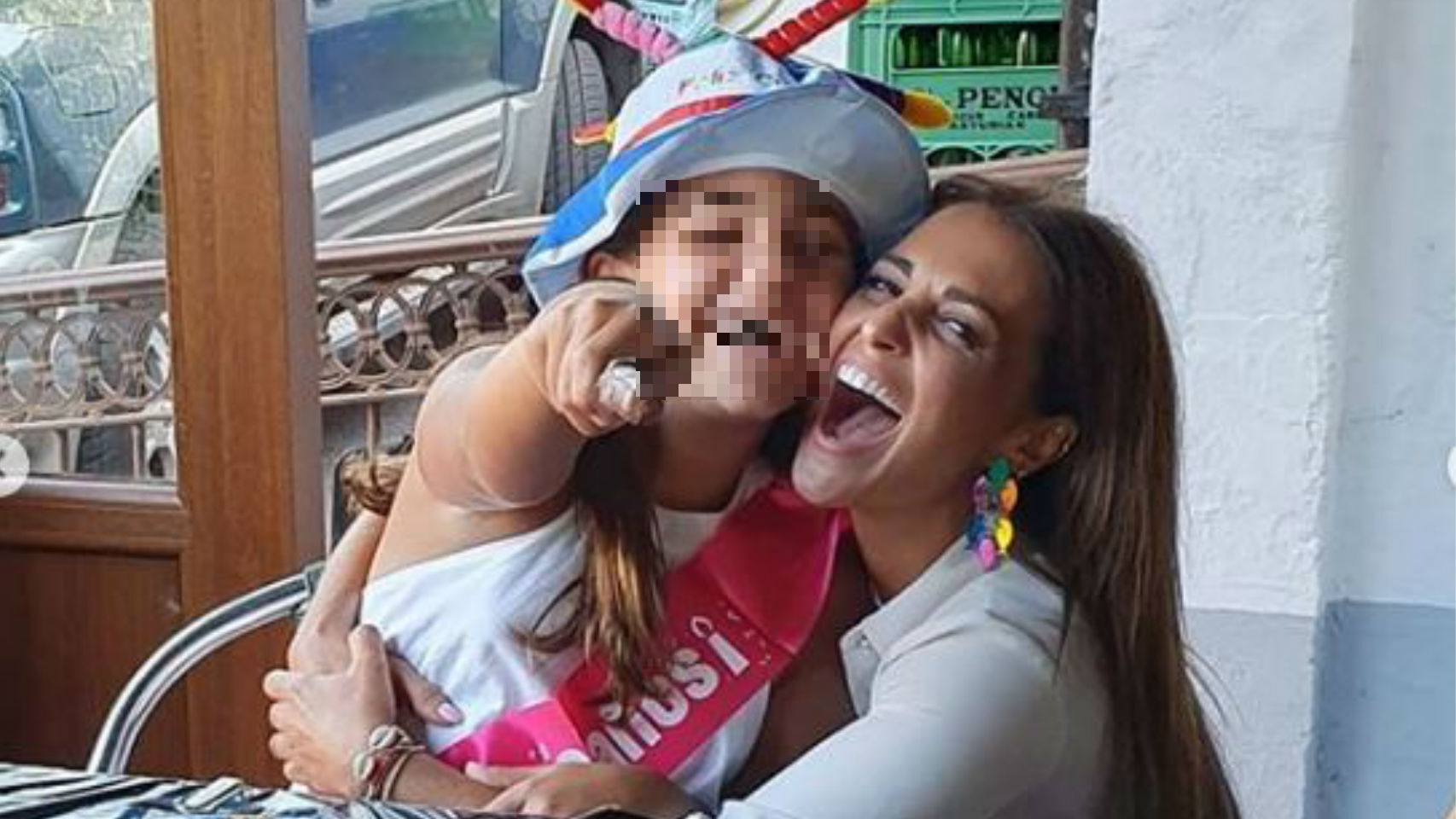 Paula Echevarría junto a su hija Daniella durante el cumpleaños.