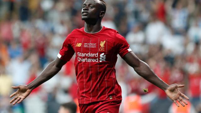 Sadio Mané celebra su primer gol en la Supercopa de Europa 2019