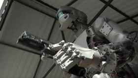 Fedor, un robot humanoide semi-autónomo que Rusia presentó hace dos años.