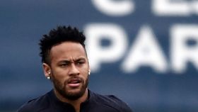 Neymar se entrena con el PSG