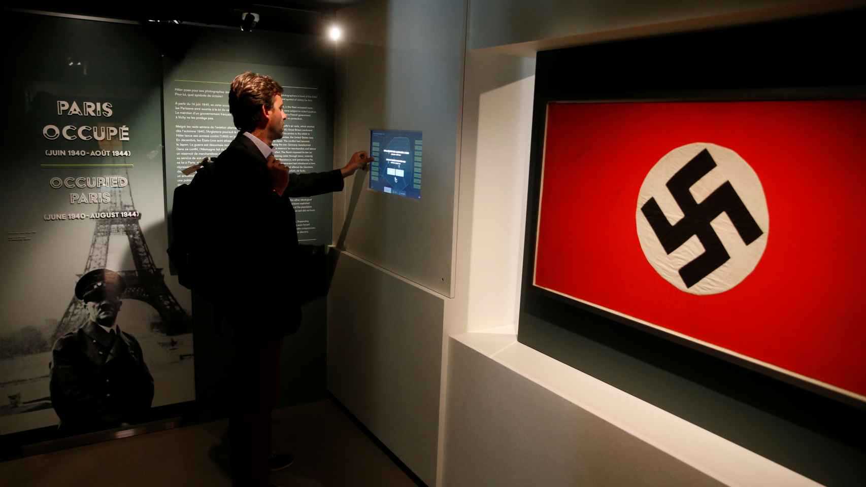 La exposición también muestra objetos pertenecientes a los nazis.