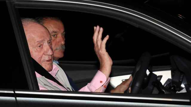 El rey Juan Carlos a su llegada este viernes a la Clínica Quirón