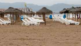 La playa vacía en la Comunidad de Valencia.