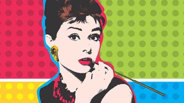 Audrey Hepburn pop.