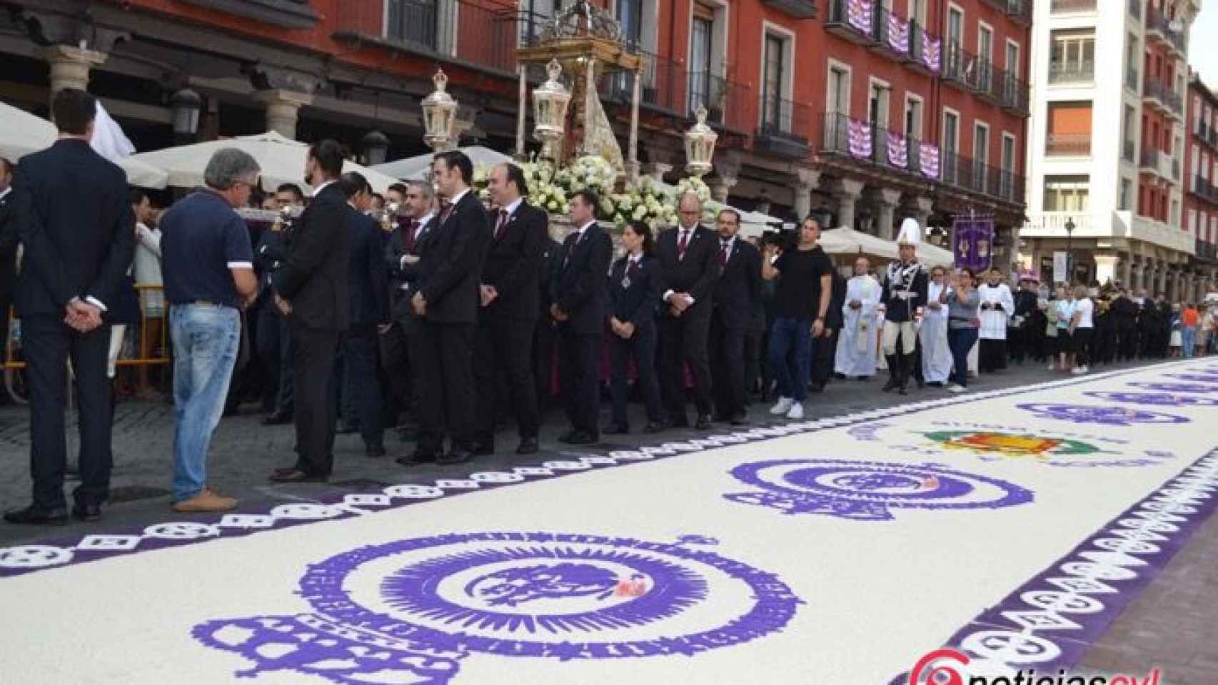 procesion virgen san lorenzo fiestas valladolid 2017 14