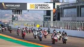 Una de las carreras que se disputa en el circuito Motorland Aragón.