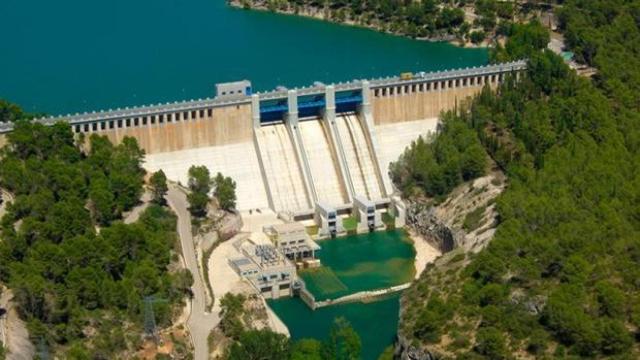 El embalse de Alarcón, donde se ha precipitado la mujer.